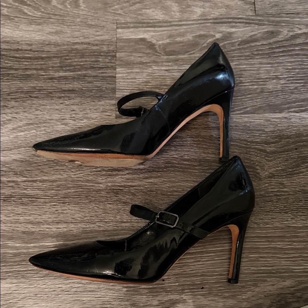 Via Spiga Black Patent Leather Heels